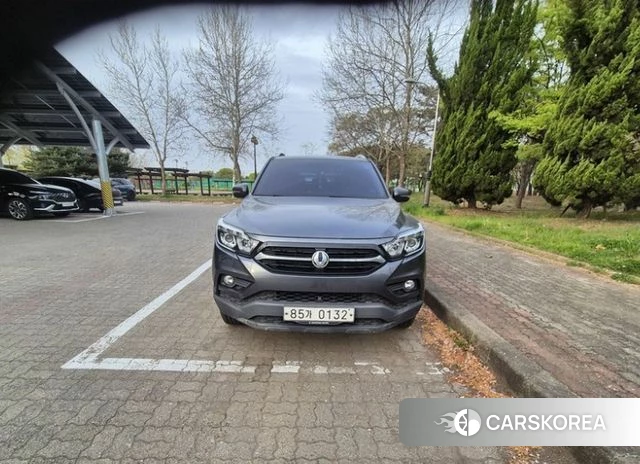 Ssangyong Rexton Sports 2018 Серый из Кореи