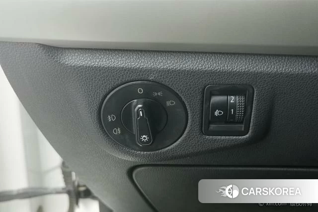 Volkswagen Lavida 2020 Белый из Китая