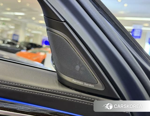 BMW 7 series 2021 Черный из Китая