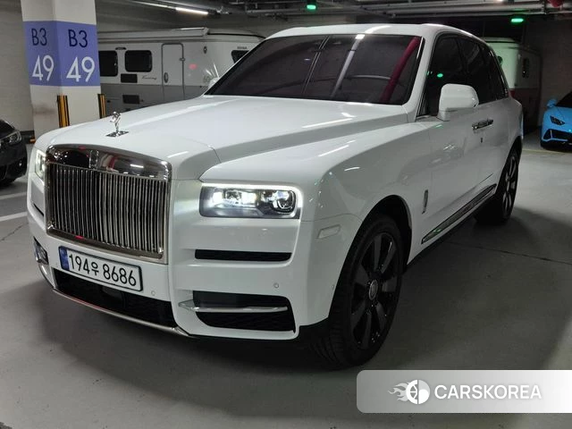 Rolls-Royce Cullinan 2023 Белый из Кореи
