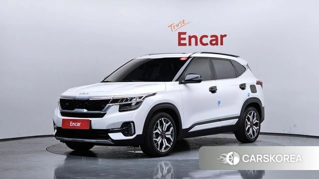 Kia Seltos 2022 Белый из Кореи