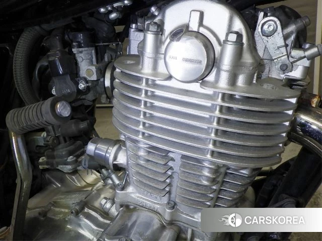 Engine photo