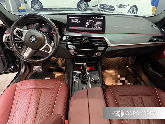 BMW 5 series 2021 Черный из Китая