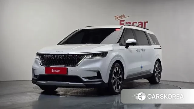 Kia Carnival 4th generation 2023 Белый из Кореи