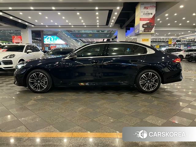 BMW 5 series id 3908084 из Китая