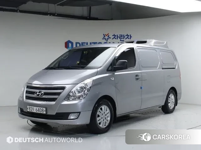 Hyundai Grand Starex 2018 Серебряный из Кореи