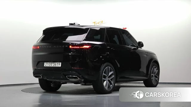 Land Rover Range Rover Sport 3rd Generation 2025 Черный из Кореи