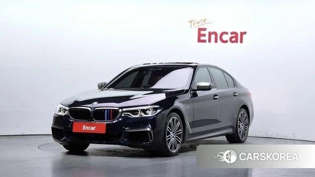 BMW 5 Series (G30) 2018 Синий из Кореи