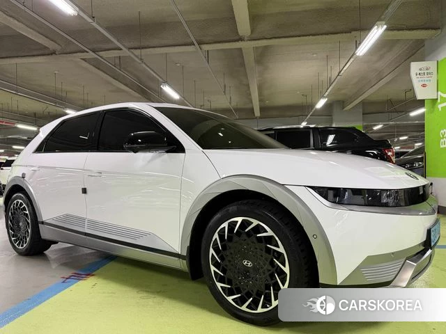 Hyundai Ionic 5 2021 Белый из Кореи