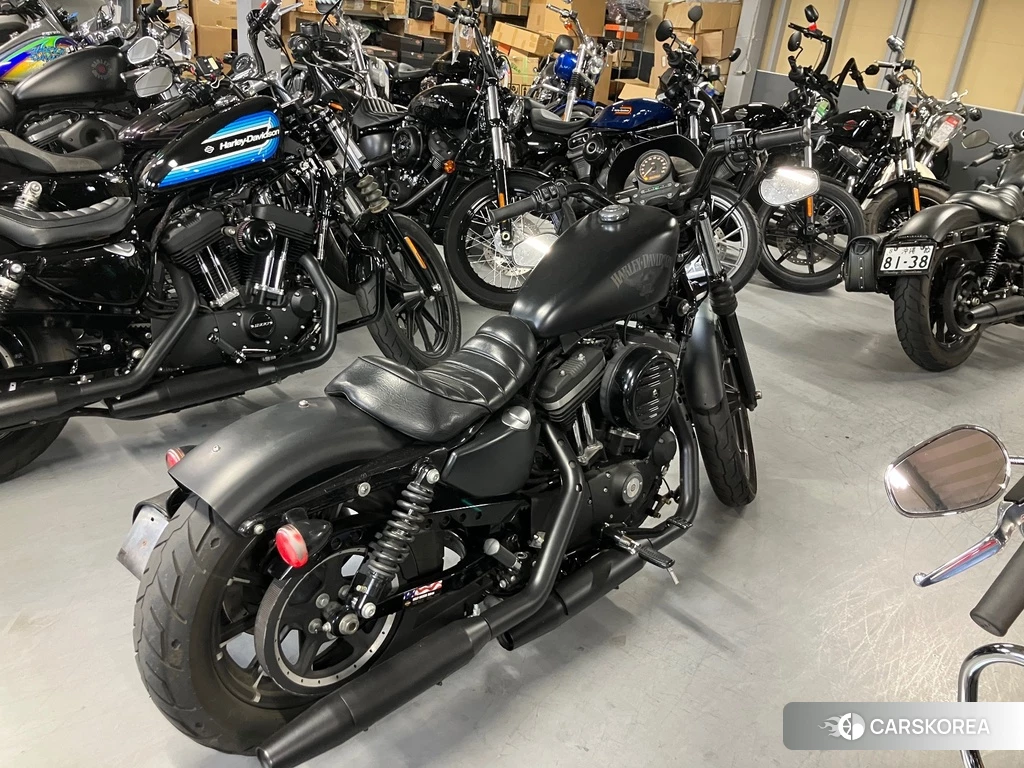 Проданный Harley-Davidson Sportster XL883N 2017 из Японии