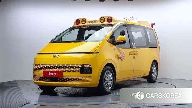 Hyundai Staria 2021 Желтый из Кореи