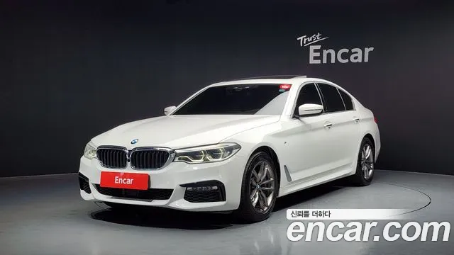 BMW 5 Series (G30) 2018 Белый из Кореи