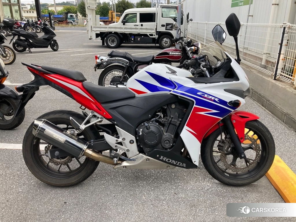 Проданный Honda CBR400R 2014 из Японии, фото 2