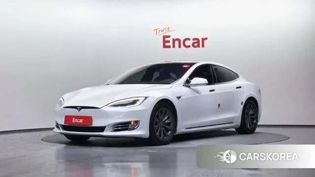 Tesla Model S 2020 Белый из Кореи