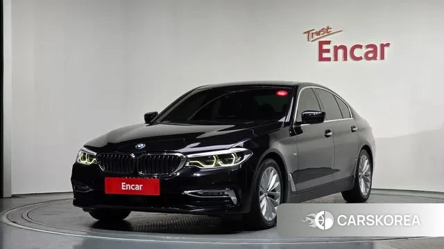 BMW 5 Series (G30) 2018 Черный из Кореи