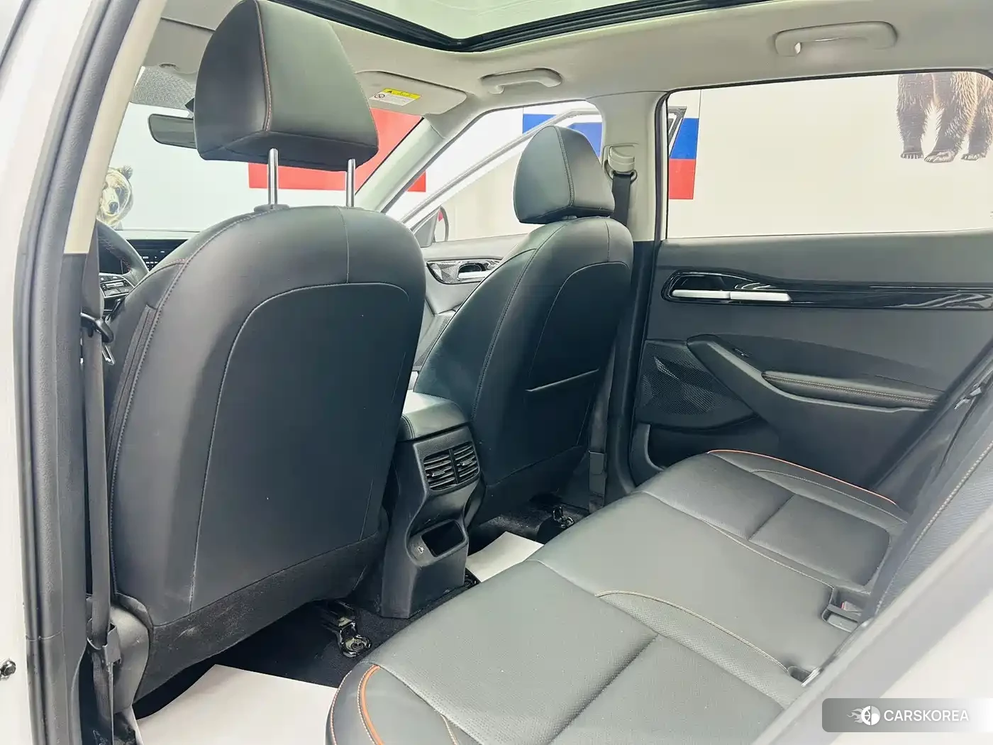 Kia Seltos 2023 Белый из Китая