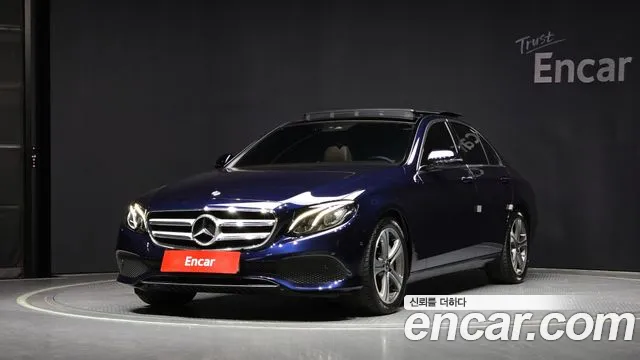 Mercedes-Benz E-Class W213 2018 Синий из Кореи