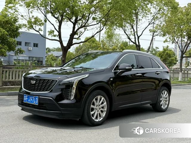 Cadillac XT4 2019 Черный из Китая