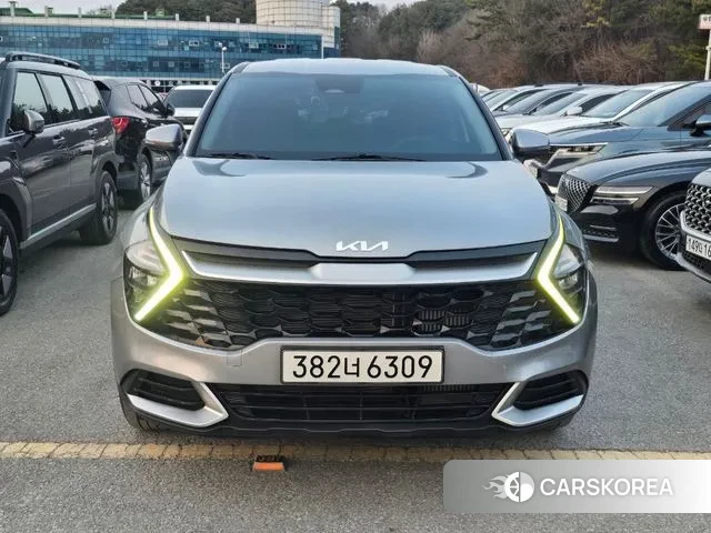 Kia Sportage 5th Generation 2023 Серебристо-серый из Кореи