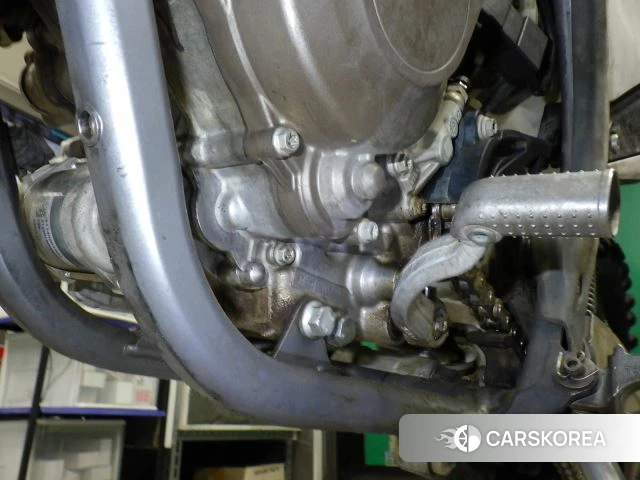 Engine photo