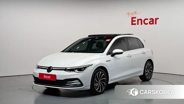 Volkswagen Golf 8th Generation 2024 Белый из Кореи