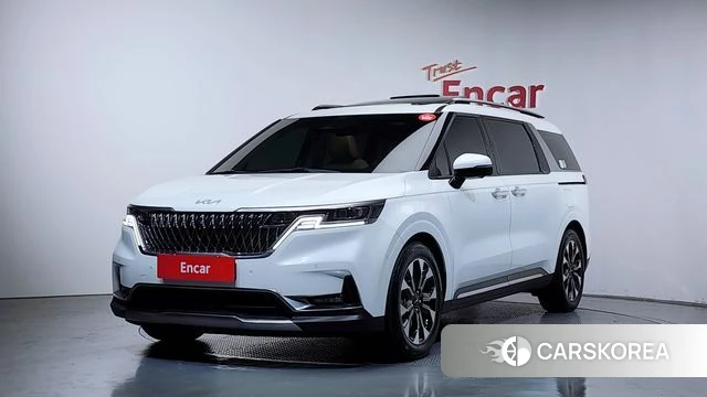 Kia Carnival 4th generation 2023 Белый из Кореи