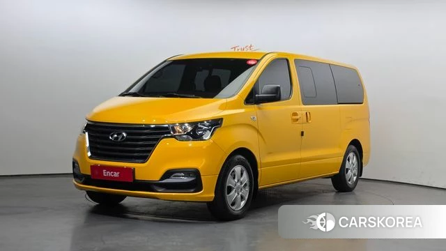 Hyundai The New Grand Starex 2020 Желтый из Кореи