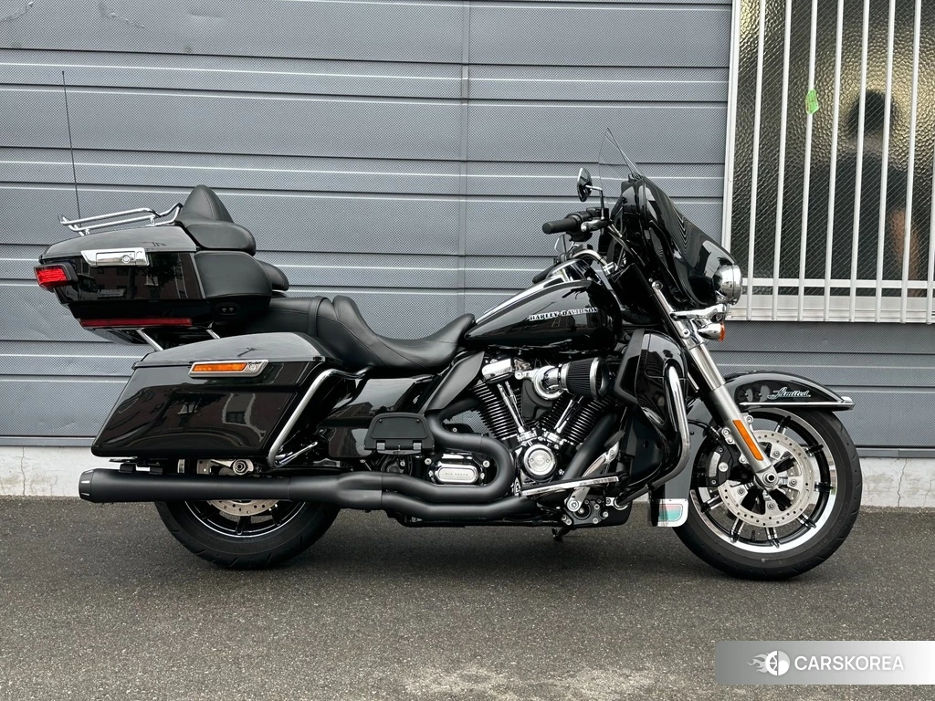 Проданный Harley-Davidson Electra Glide FLHTK1690 2018 из Японии