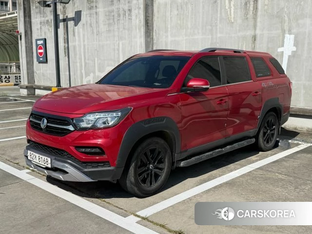 Ssangyong Rexton Sports 2021 Красный из Кореи