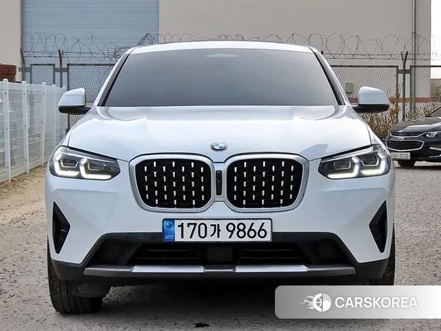 BMW X4 (G02) 2023 Белый из Кореи