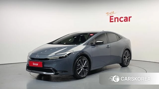 Toyota Prius 5th Generation 2024 Серый из Кореи