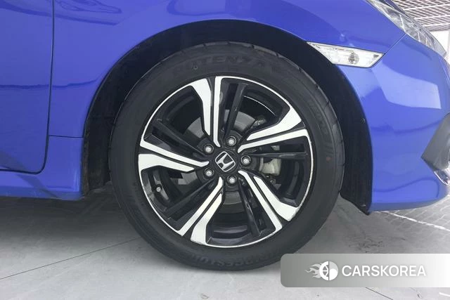 Honda Civic 2018 Синий из Китая