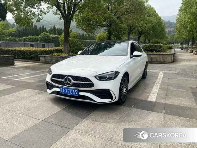 Mercedes-Benz Class C 2022 Белый из Китая