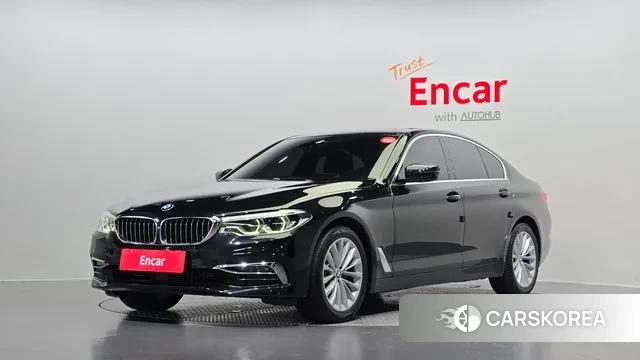 BMW 5 Series (G30) 2020 Черный из Кореи