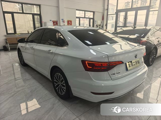 Volkswagen Sagitar 2022 Белый из Китая