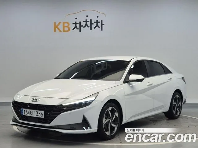 Hyundai Avante Hybrid (CN7) 2022 Белый из Кореи