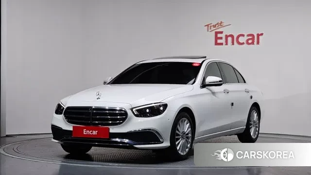 Mercedes-Benz E-Class W213 2022 Белый из Кореи