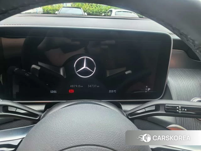 Mercedes-Benz GLC 2024 Белый из Китая