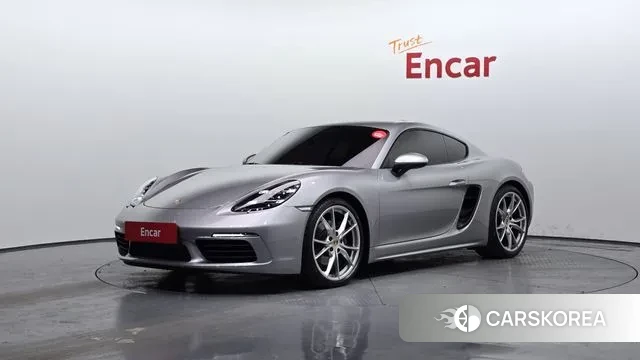 Porsche 718 Cayman 2018 Серебристо-серый из Кореи