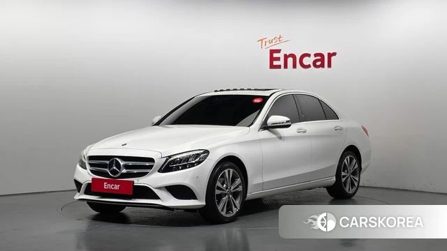 Mercedes-Benz C-Class W205 2020 Белый из Кореи
