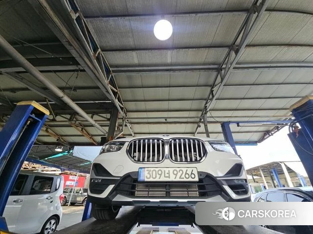 BMW X1 (F48) 2022 Белый из Кореи