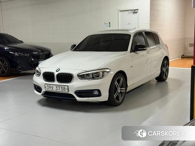 BMW 1 Series (F20) 2018 Белый из Кореи