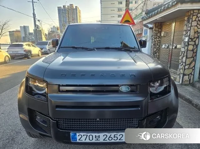 Land Rover Defender (L663) 2021 Белый из Кореи