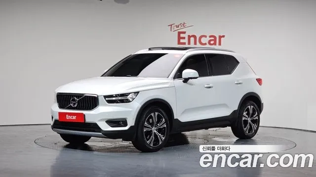 Volvo XC40 2022 Белый из Кореи