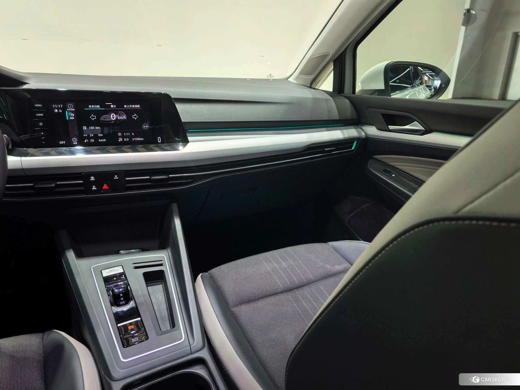 Volkswagen Golf 2022 Белый из Китая