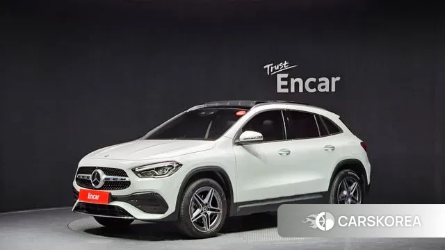 Mercedes-Benz GLA - Class H247 2023 Белый из Кореи