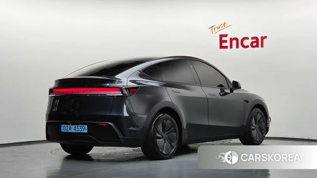 Tesla Model Y 2025 Серый из Кореи