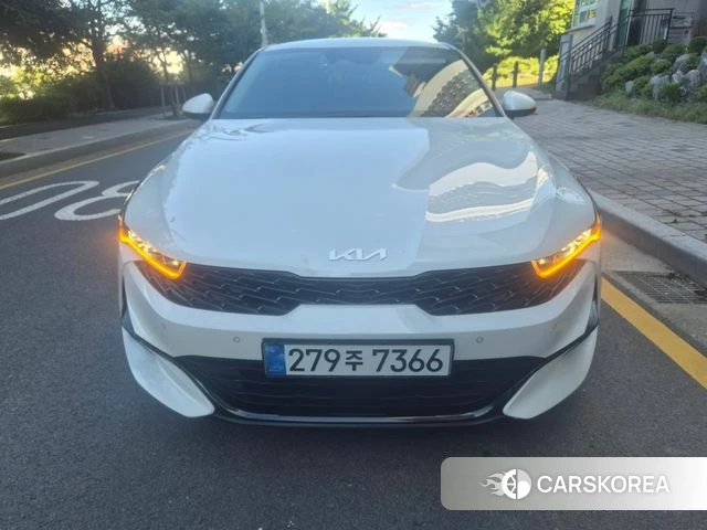 Kia K5 3rd generation 2022 Белый из Кореи