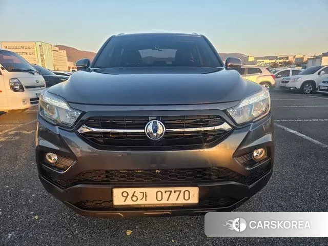 Ssangyong Rexton Sports 2018 Серый из Кореи