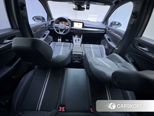 Volkswagen Golf 2022 Темно-серый из Китая